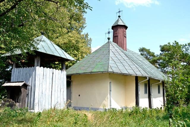 Lăcaşul de la Suharău, un vajnic străjer al credinţei