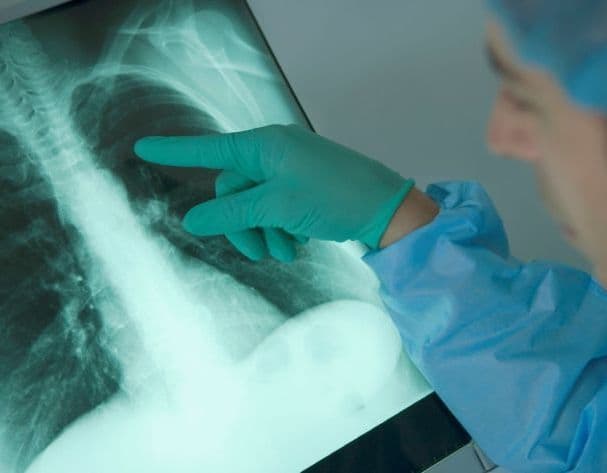 Cadrele didactice botoșănene vor începe noul an școlar cu un control medical