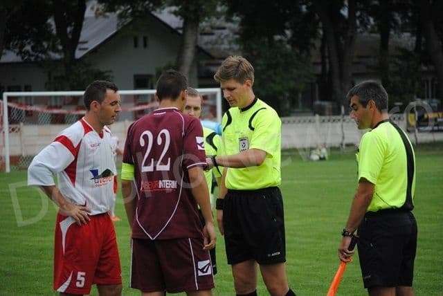 Dorohoienii sunt aşteptaţi astăzi la stadion: FCM Dorohoi întâlneşte pe teren propriu CS Aerostar Bacău