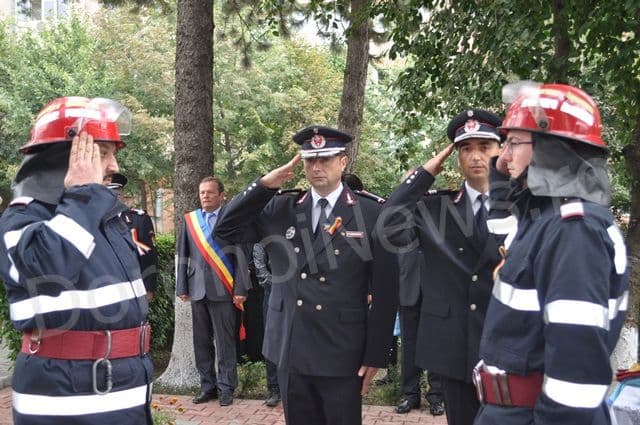 Ziua Națională a Pompierilor: Pompierii au fost sărbătoriți astăzi la Dorohoi – VIDEO/FOTO
