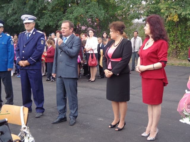 Deschidere an școlar „Școala A. I. Cuza”: Emoţii MARI pentru cei MICI!