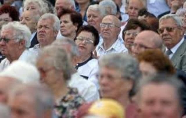 Luaţi-vă gândul de la pensie! Urmează schimbări radicale în sistem