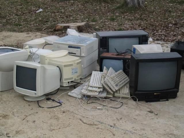 Campanie de colectare deșeuri din echipamente electrice și electronice la Văculești