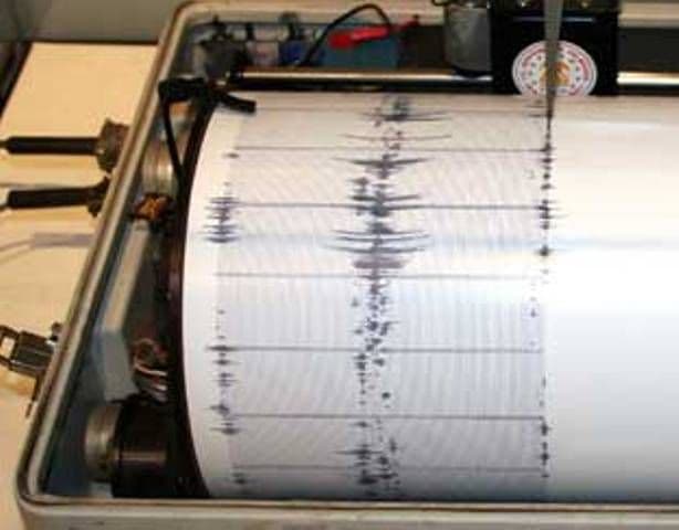 Două cutremure de 3,3 și 3,4 grade pe scara Richter s-au produs miercuri dimineață în Moldova