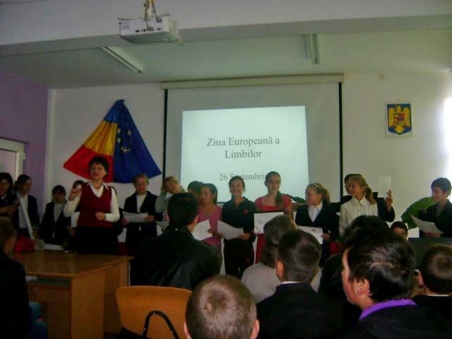 Ziua Europeană a Limbilor Străine marcată la Şcoala „Mihai Sadoveanu”, Dumbrăviţa