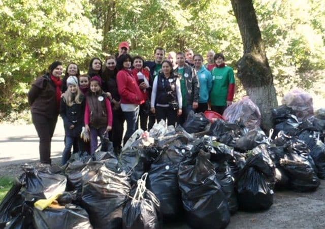 Comunicat de presa: TSD Botoșani s-a alăturat campaniei „Let's do it România” - FOTO