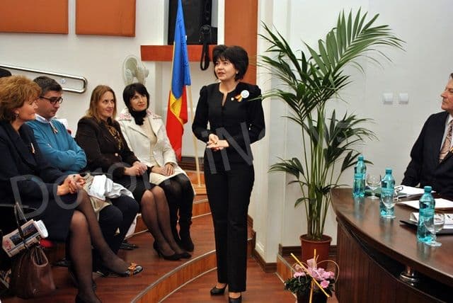 Senator Doina Federovici: „La mulți ani, Dorohoi!”