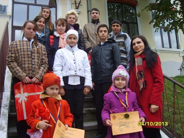 Aniversarea a 606 ani de atestare documentară a Municipiului Dorohoi marcată de elevii Şcolii Gimnaziale „Ştefan cel Mare” Dorohoi