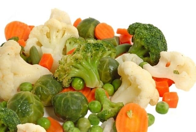 Vezi de ce sunt varza, conopida şi broccoli foarte importante în lupta contra cancerului