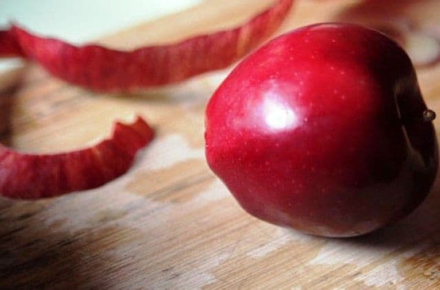 Lucruri pe care nu ţi le-a spus nimeni. De ce să nu arunci cojile de la fructe şi legume