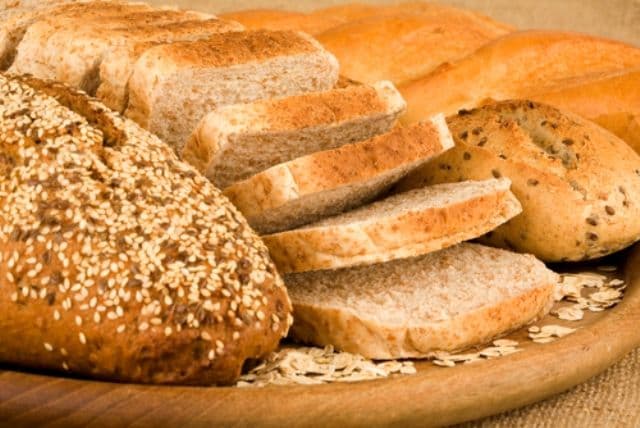 Cum să păstrezi corect pâinea ca să o ai proaspătă mai mult timp