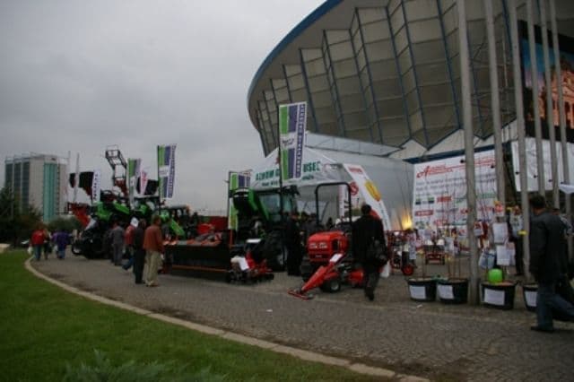 Agenţia de Plăţi pentru Dezvoltare Rurală şi Pescuit (APDRP) participă la INDAGRA 2013