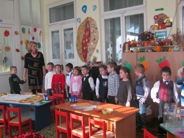 Emoţie de toamnă la Grădiniţa nr. 6 Dorohoi - FOTO