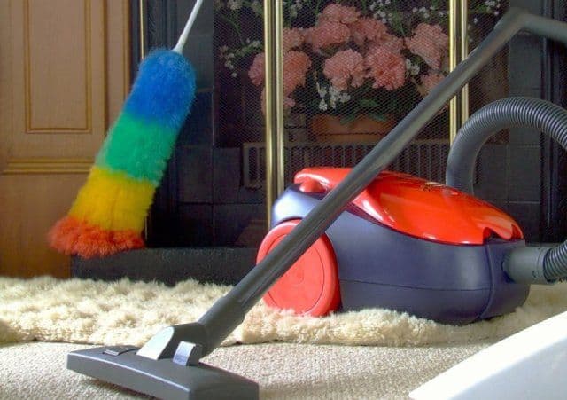Sfaturi trăsnite pentru curăţenia în casă