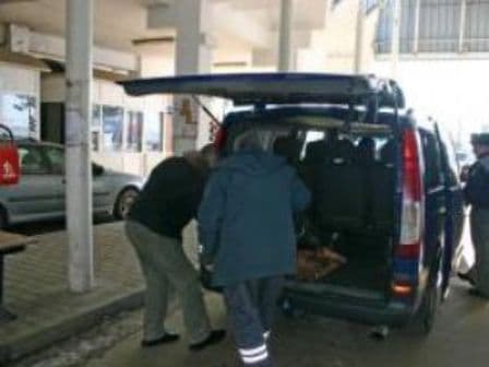 Cozi în Vama Siret, în prima zi cu restricţii stricte la importul de alimente, fructe şi seminţe