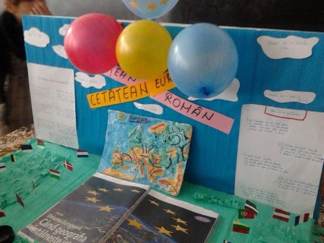 „Tânărul cetățean european” activitatea la Şcoala Gimnazială nr.2 Hilişeu Crişan - FOTO