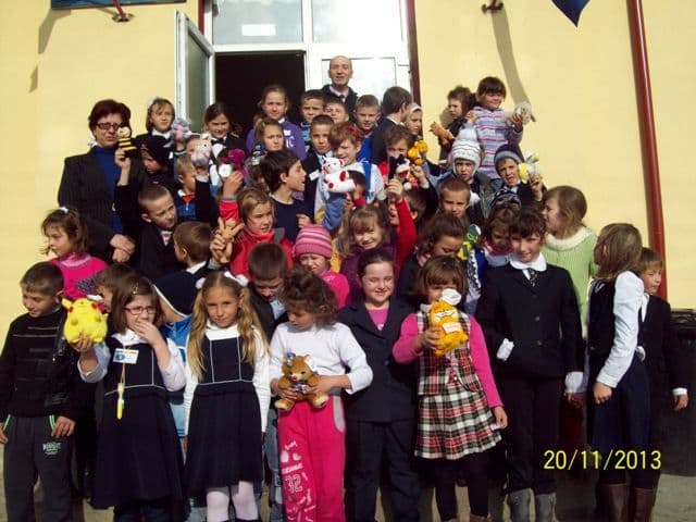 „Împreună pentru viitor!” activitate de parteneriat cadrul Săptămânii Educaţiei Globale - FOTO