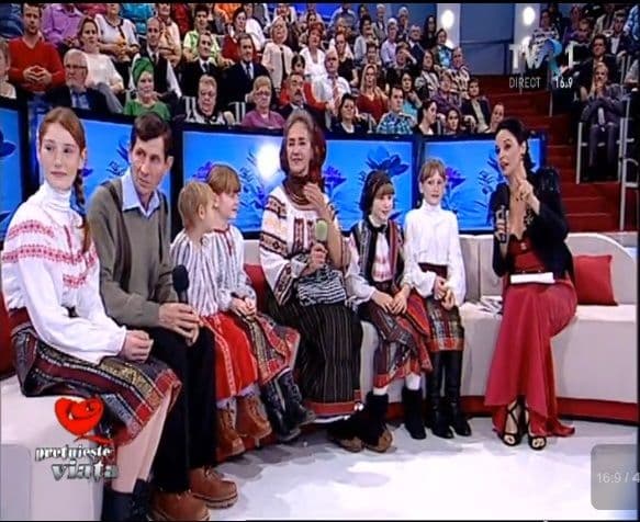 „Prețuiește viața” împreună cu Sofia Vicoveanca au făcut fericită o familie din Coțușca