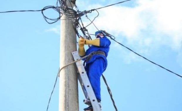 Atenție! Furnizarea energiei electrice se oprește din nou în Dorohoi. Vezi zona afectată!