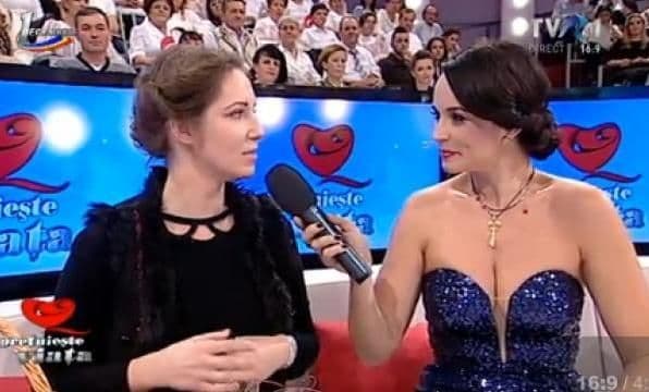 Andreea Marin, decolteu amețitor la „Prețuiește viața”