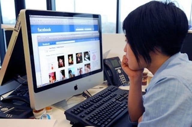 Nou la Facebook. Apare butonul unfollow în News Feed