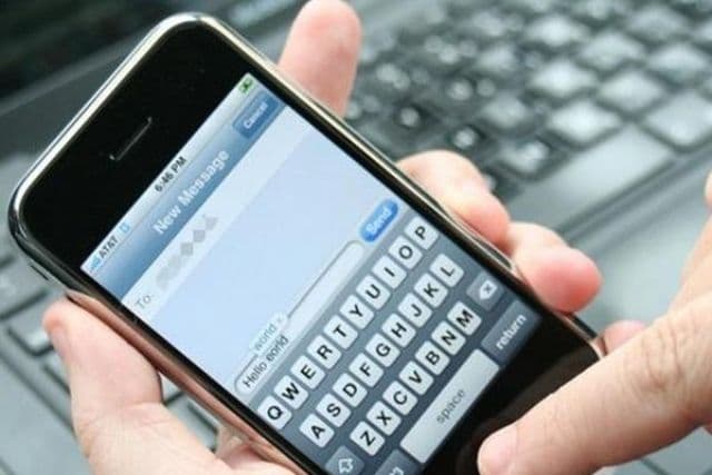 Trimite şi tu mesaje, sms-uri şi felicitări de Sfântul Nicolae