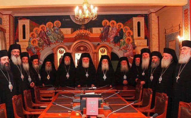 Mănăstirile nu mai au voie să cazeze şi să hrănească turiştii fără „binecuvântare”