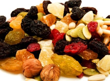 Sursă importantă de vitamine, minerale şi fibre, fructele uscate îţi întăresc imunitatea