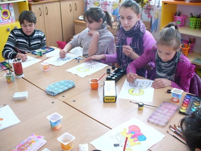 „Dăruind, vei dobândi” – Proiect desfăşurat la Şcoala Gimnazială nr.1 Virfu Cimpului - FOTO