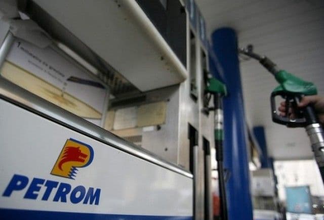 Petrom dă tonul ieftinirii carburanților