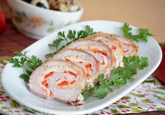 Ruladă de porc cu legume