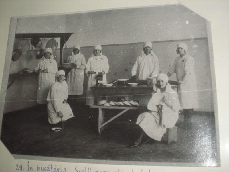 scoala normala de fete la bucatarie 1926