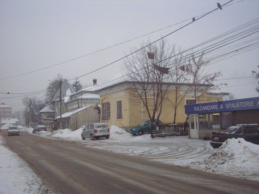 casa cu nr. 9 de pe str. Stefan cel Mare-prima locatie a Scolii nr. 2 de baieti