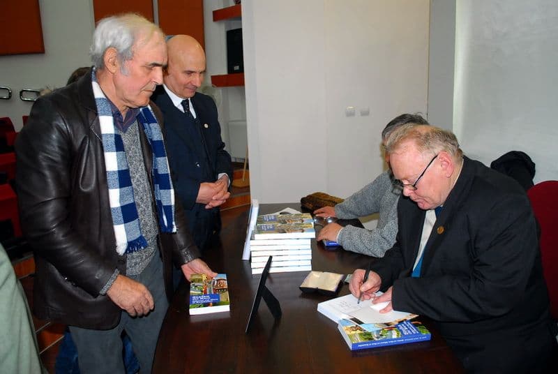 Lansare de carte 11