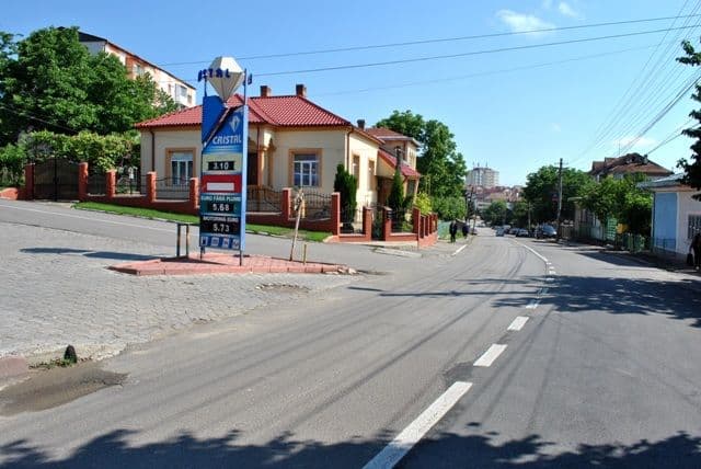 Spiru Haret de la intersectia cu Gh.Doja spre centru