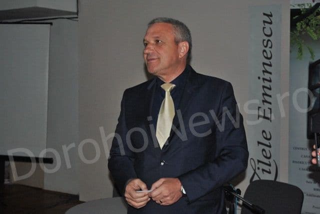 Oficialitati botosanene la Ipotesti_01