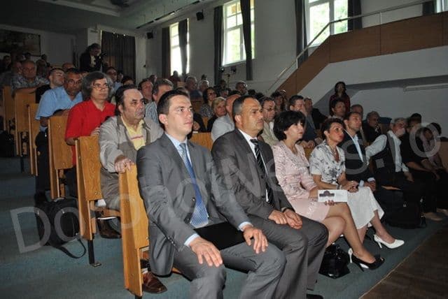 Oficialitati botosanene la Ipotesti_03