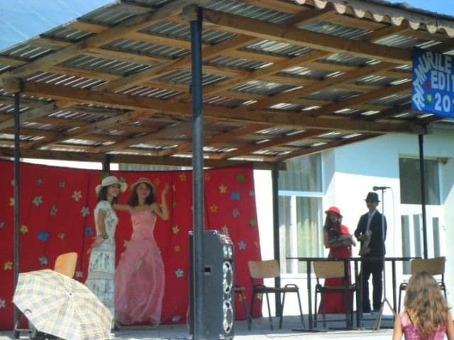 festivalul de muzica si dans Ritmurile copilariei (6)