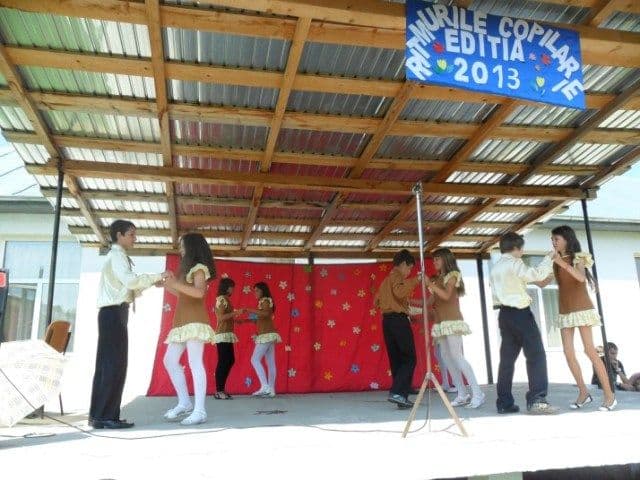 festivalul de muzica si dans Ritmurile copilariei (8)