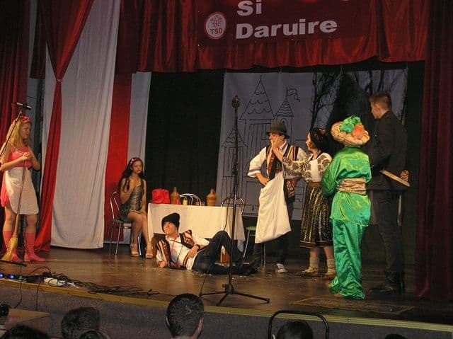 Teatru Si Daruire - DorohoiP6197408