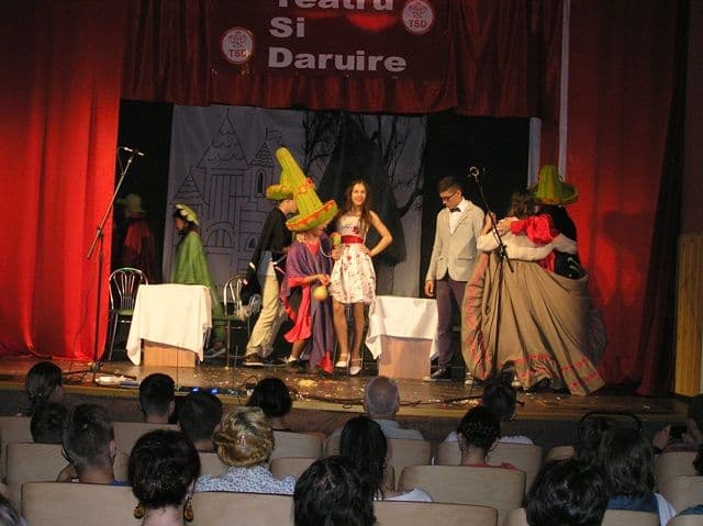 Teatru Si Daruire - DorohoiP6197438