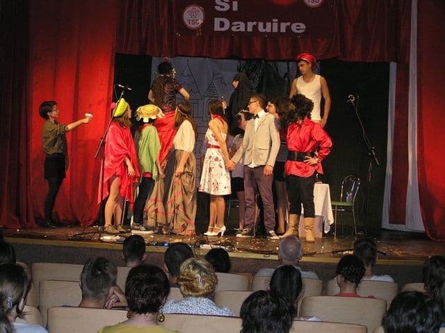 Teatru Si Daruire - DorohoiP6197439