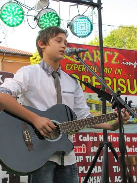 Lucas-Burghian castigatorul Festivalului editia 2012