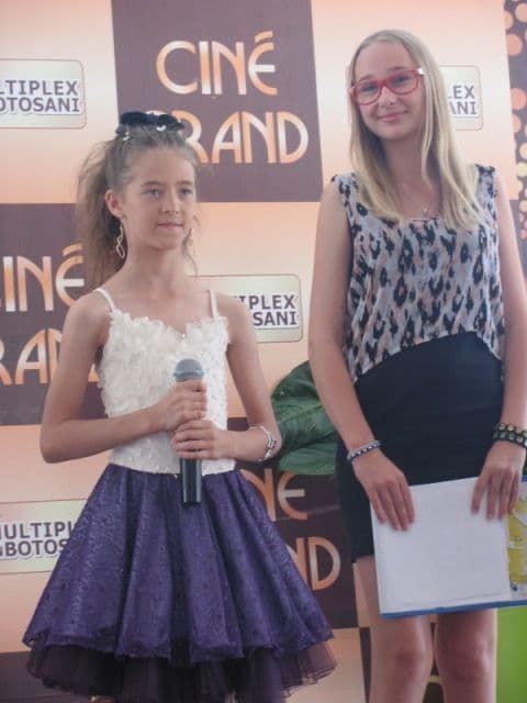 Mini Miss & Mister BUZZ.-Amalia-Hrom-si-Daria-Ichim