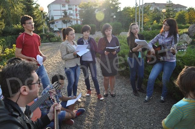 Seara Folk in Parcul Cholet din Dorohoi_05