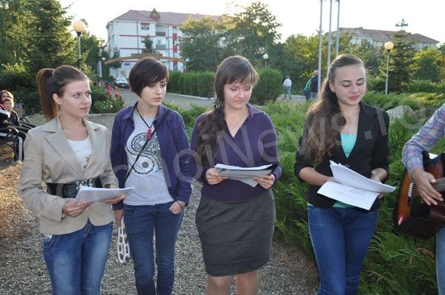 Seara Folk in Parcul Cholet din Dorohoi_12