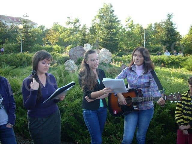 Seara Folk in Parcul Cholet din Dorohoi_16