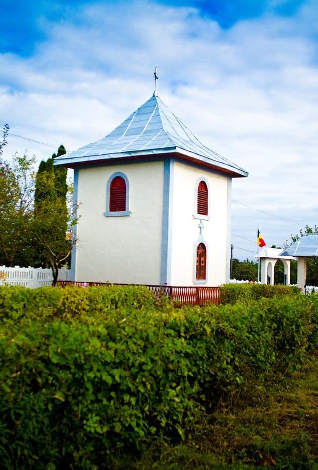 Biserica Smardan_02