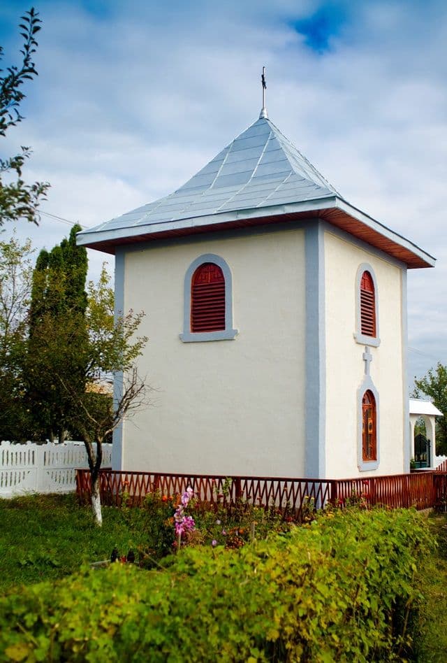Biserica Smardan_04