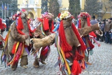 Parada_de_datini_si_obiceiuri_la_Botosani_03